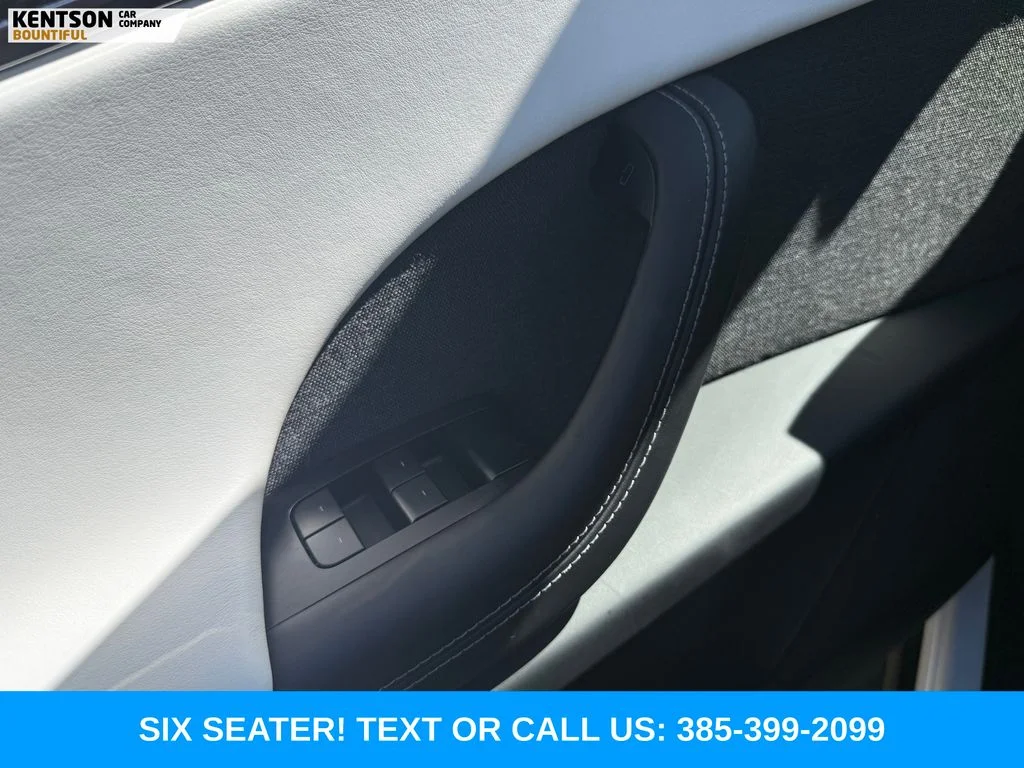 Used 2022 White Tesla Plaid image 20