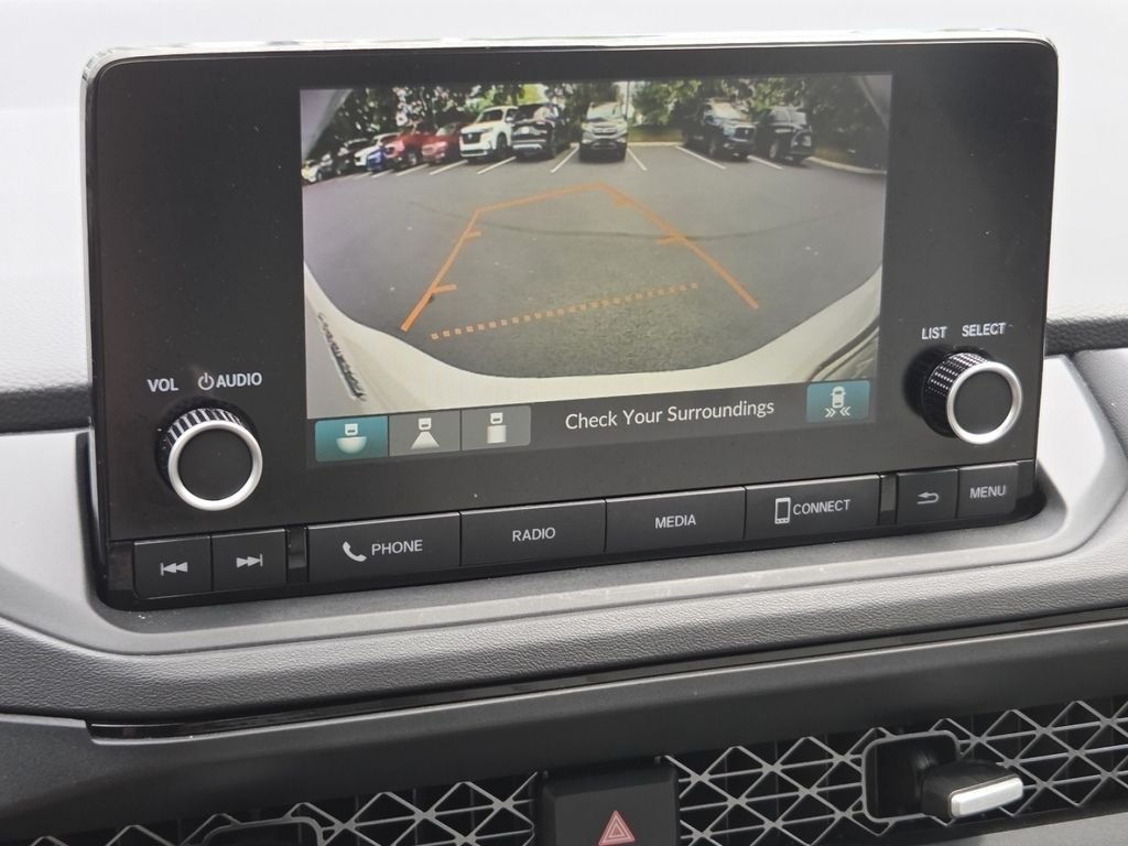 2025 Honda Accord SE - Photo 11