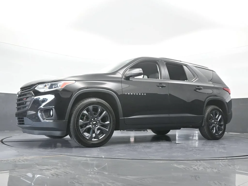 Used 2021 Mosaic Black Metallic Chevrolet RS image 68