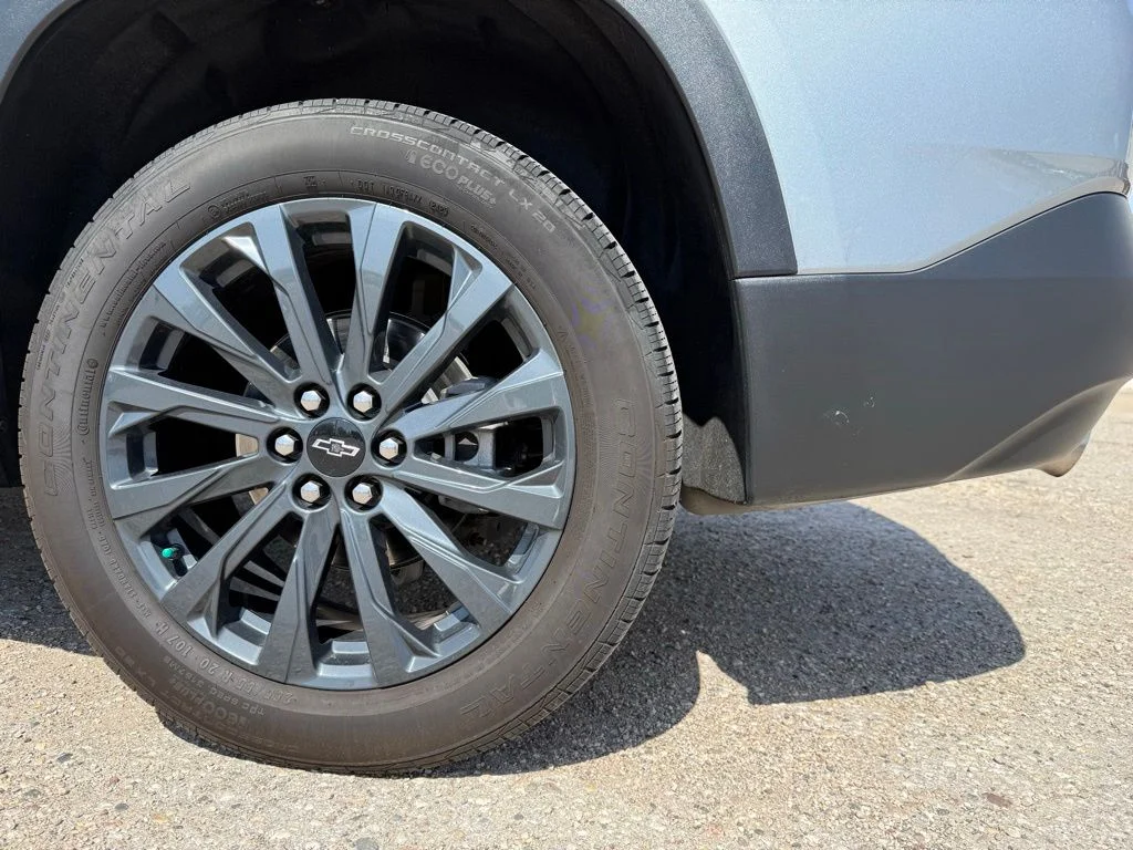 Used 2023 Gray Chevrolet RS image 19