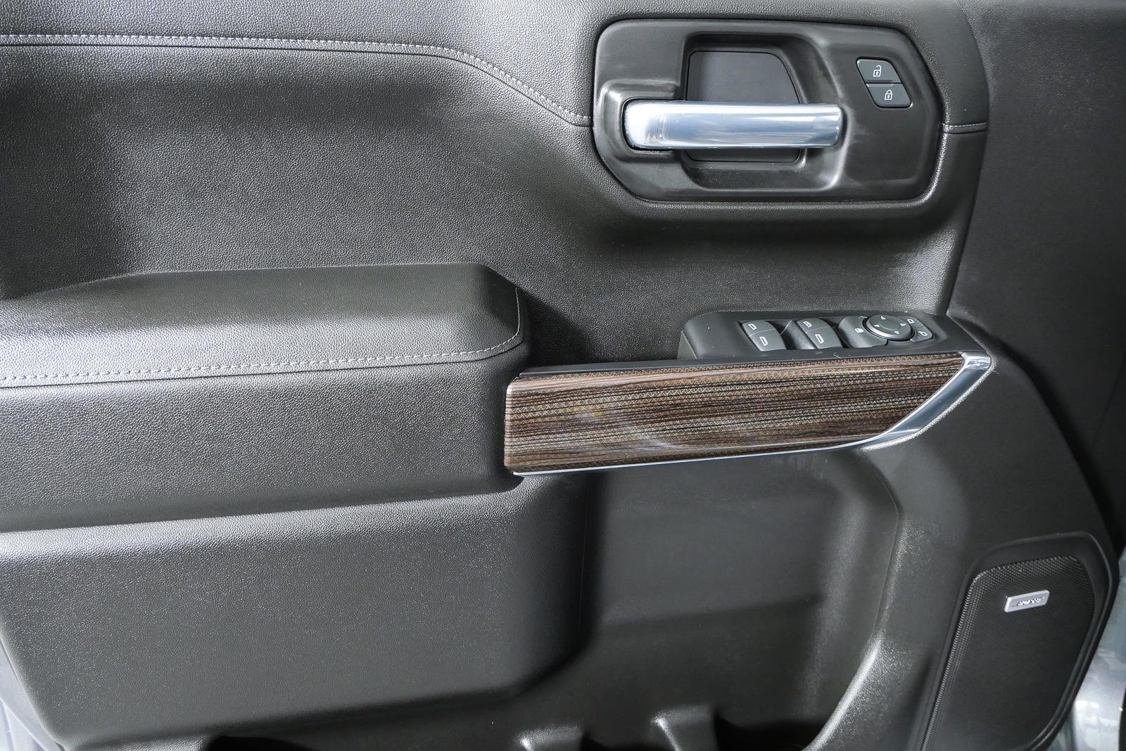 Used 2021 SATIN STEEL METALLIC Chevrolet RST image 6
