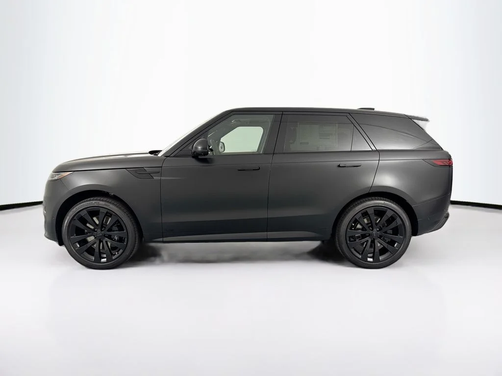 New 2026 Santorini Black Land Rover Dynamic SE image 8