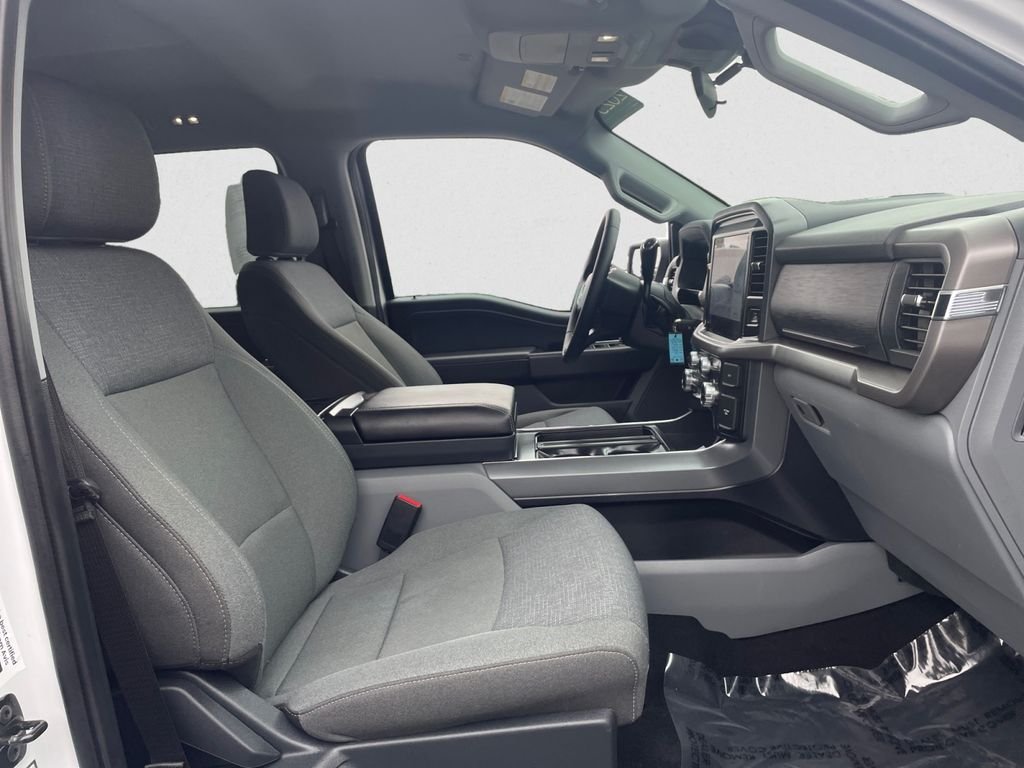 2025 Ford F-150 XLT - Photo 15