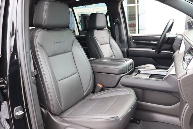 Used 2024 Onyx Black GMC Denali image 24