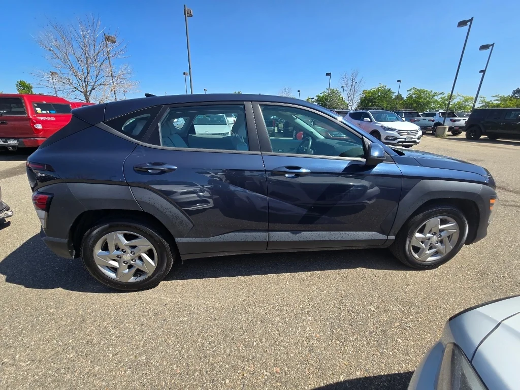 Used 2024 Denim Blue Pearl Hyundai SE image 18