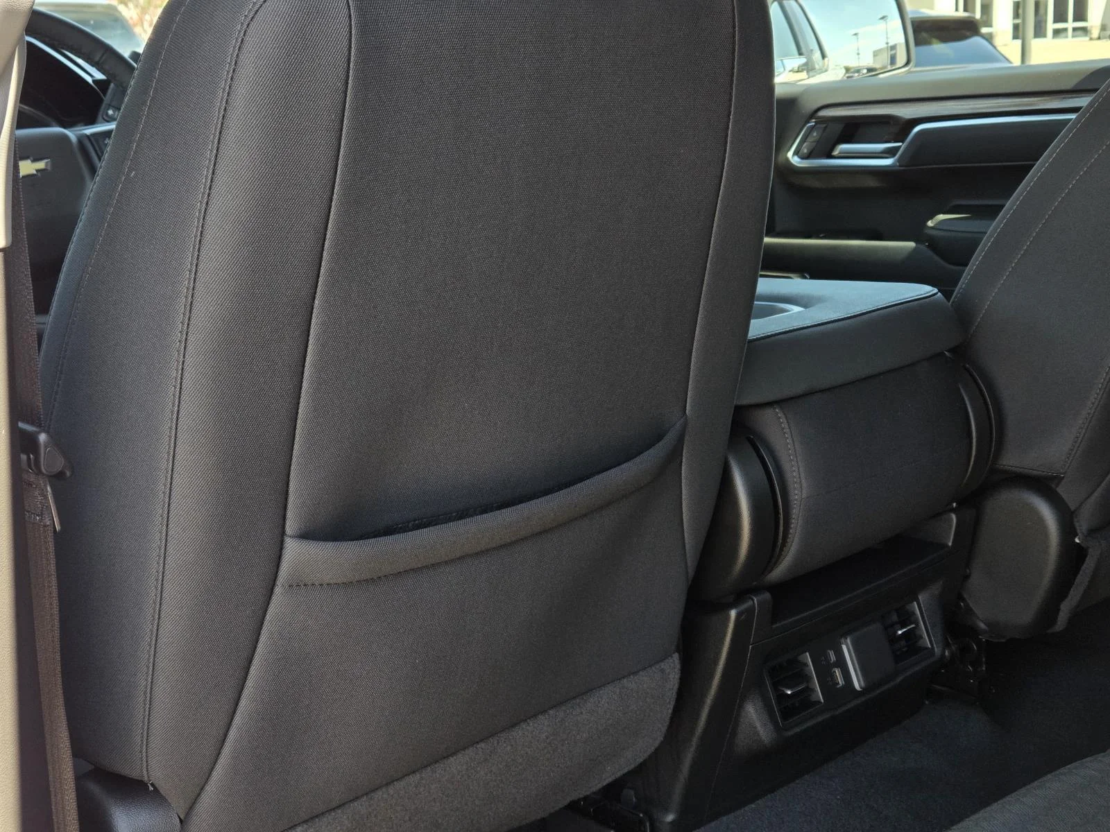 Used 2024 Summit White Chevrolet LT image 33
