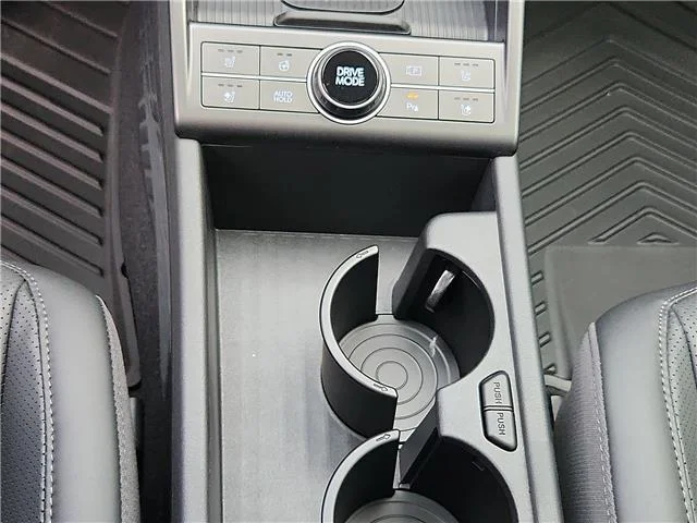 New 2026 Cyber Gray Hyundai Limited image 15