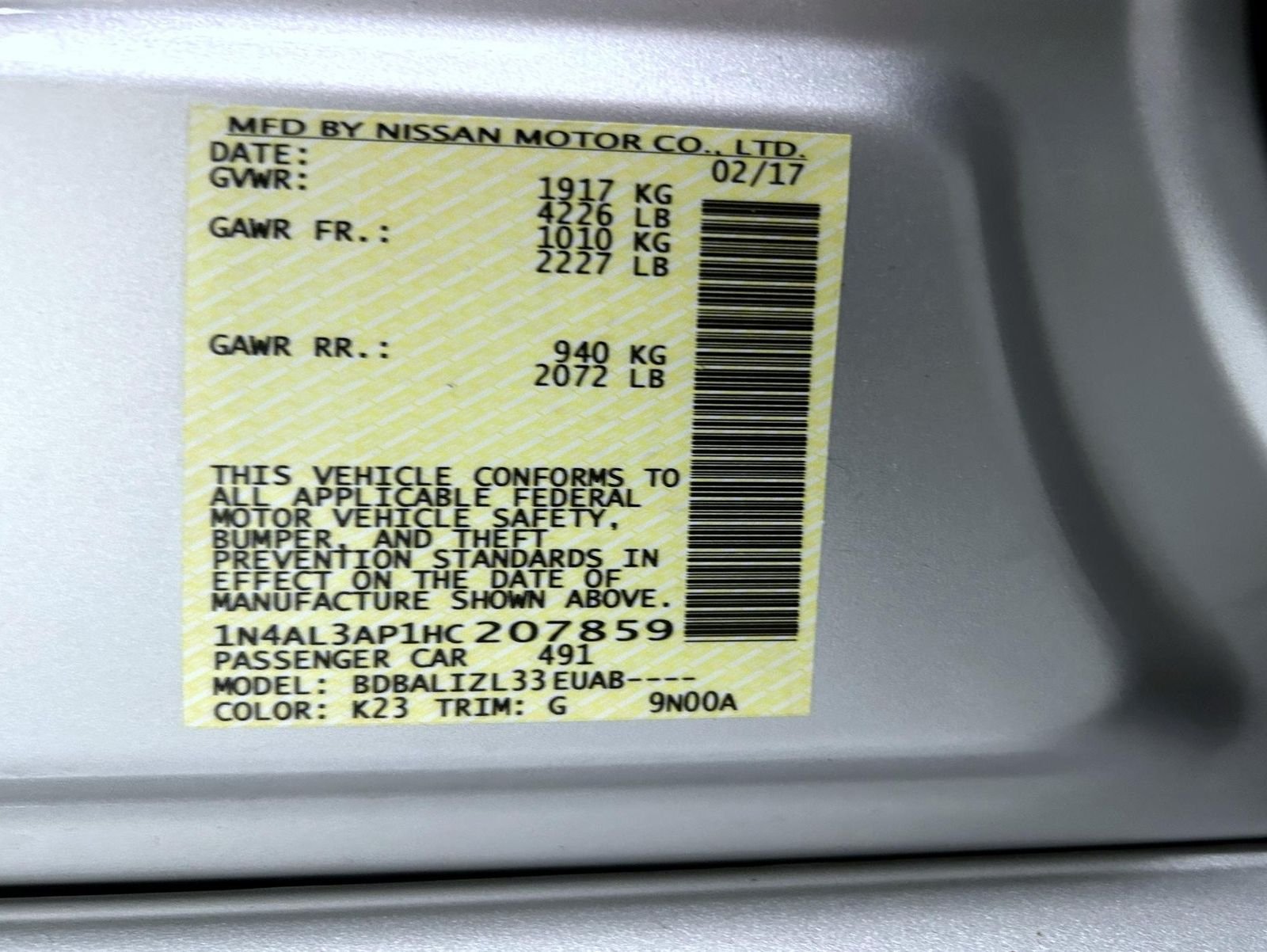 Used 2017 Silver Nissan 2.5 SV image 25