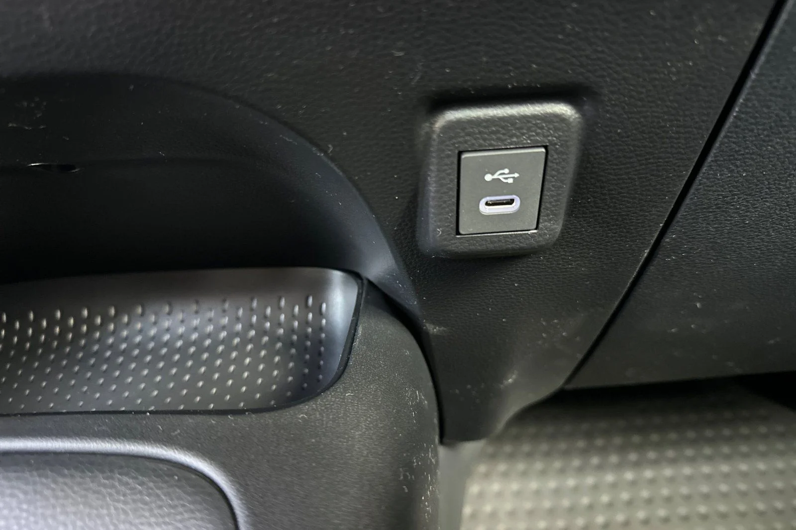 New 2026  Toyota LE image 32