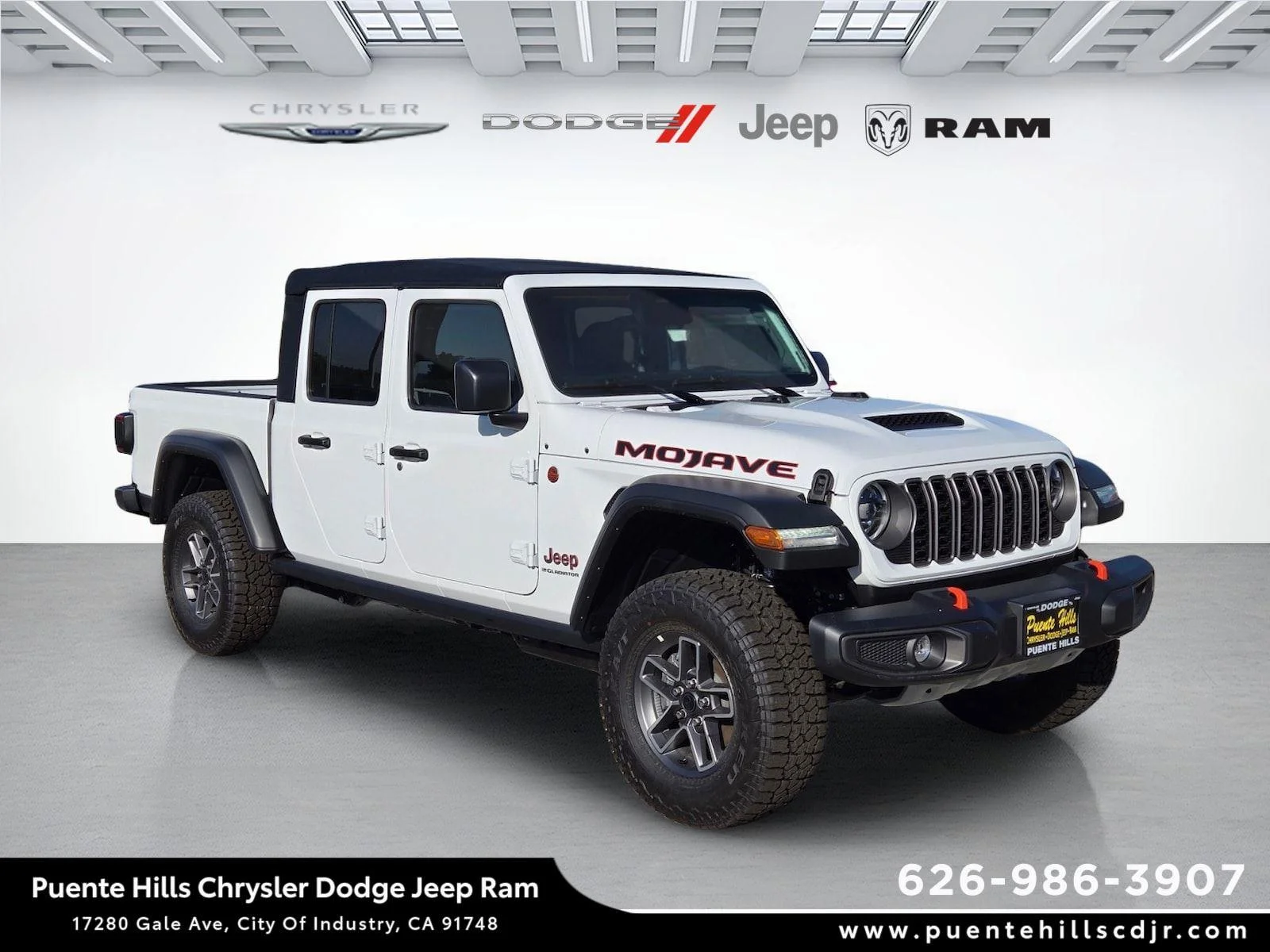 2026 Jeep Gladiator Mojave Auto's photo