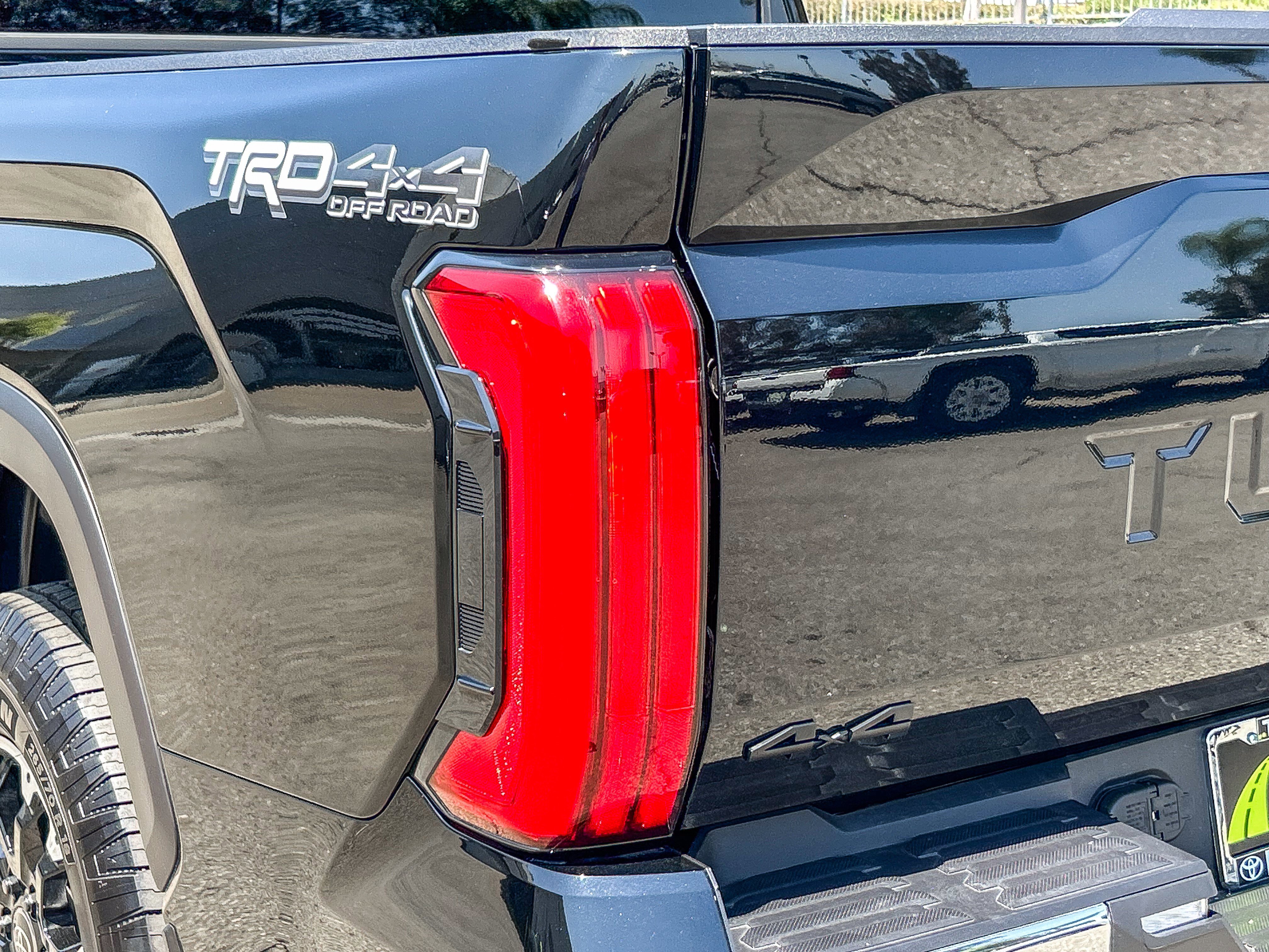 2026 Toyota Tundra SR5 - Photo 9