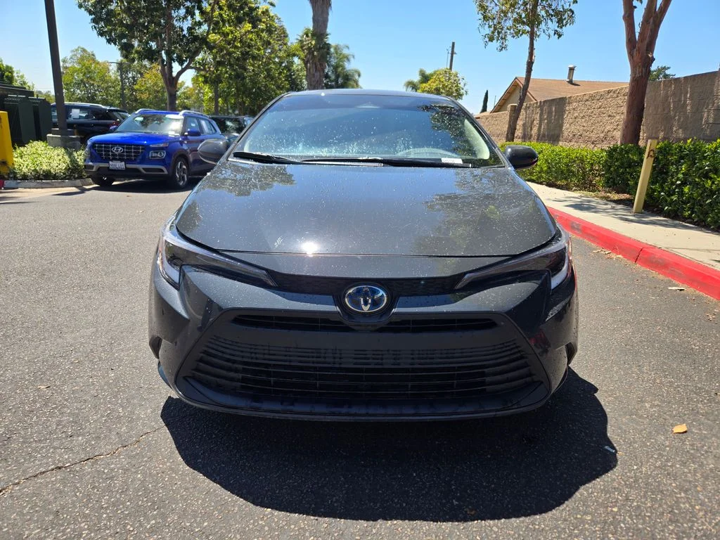 Used 2025 Gray Toyota LE image 2