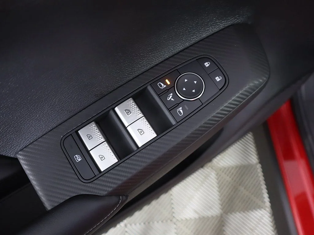 Used 2024 Red Mitsubishi SE image 47