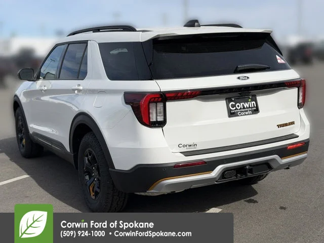 New 2027 Star White Metallic Tri-Coat Ford Tremor image 14