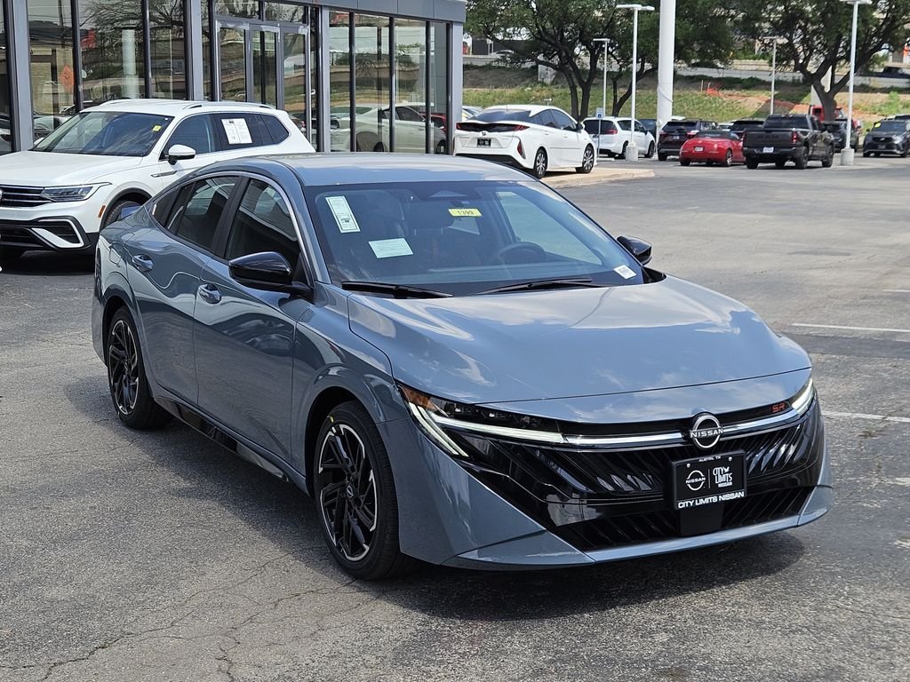 New 2026 Atlantic Gray Metallic Nissan SR image 3