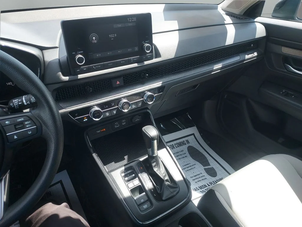 Used 2025  Honda EX image 15