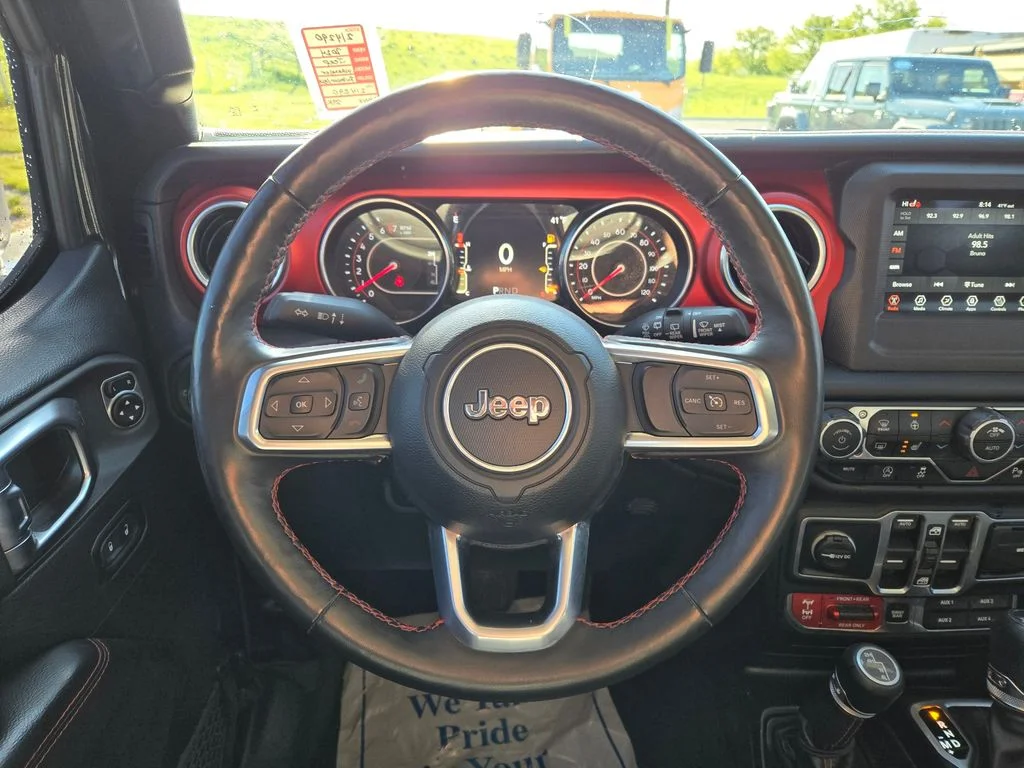 Used 2018 Black Jeep Unlimited Rubicon image 21