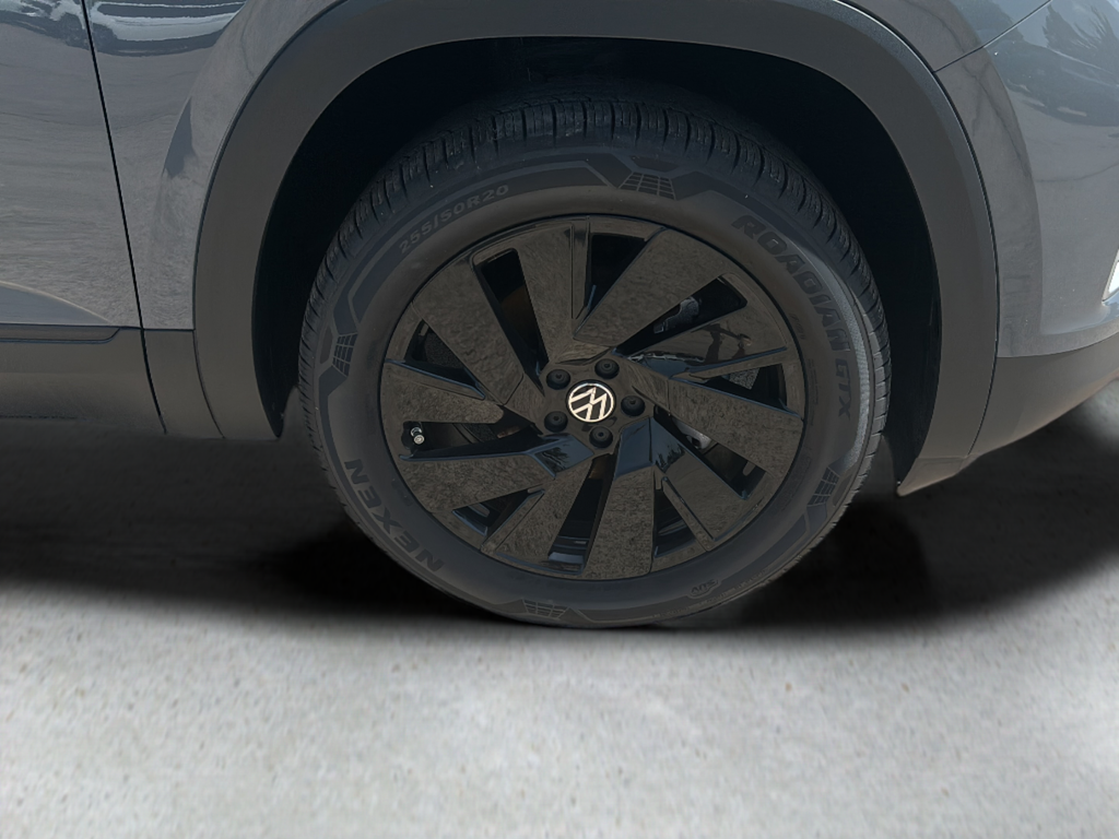 New 2026 Gray Volkswagen 2.0T SE w/Technology image 9