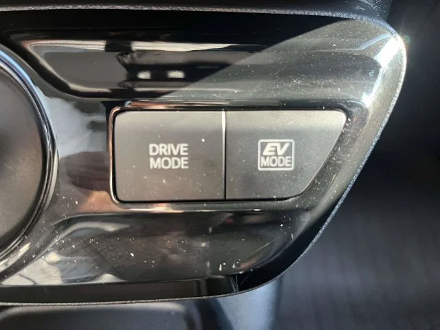 Used 2020 Red Toyota LE image 30