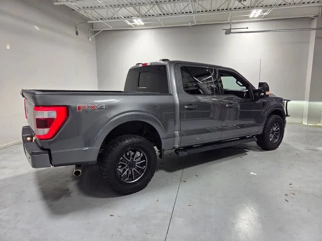 Used 2023 Gray Ford Lariat image 12