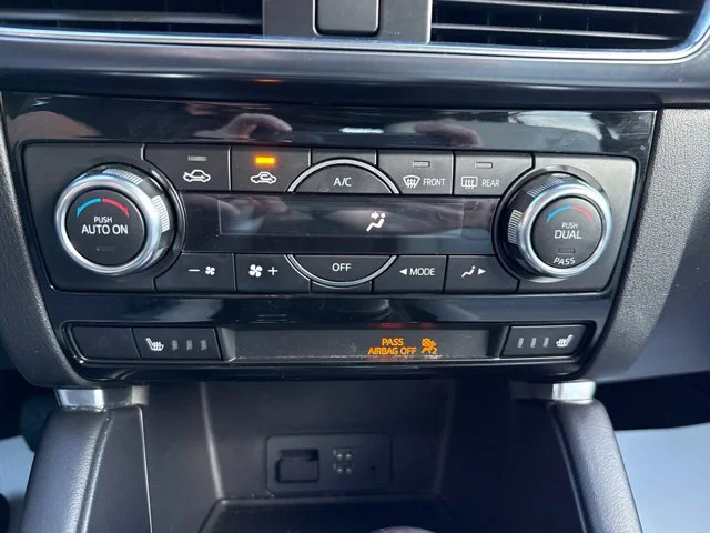 Used 2016 Red Mazda Grand Touring image 11