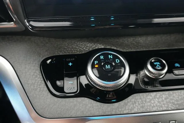 New 2027 Marsh Gray Ford Tremor® image 16