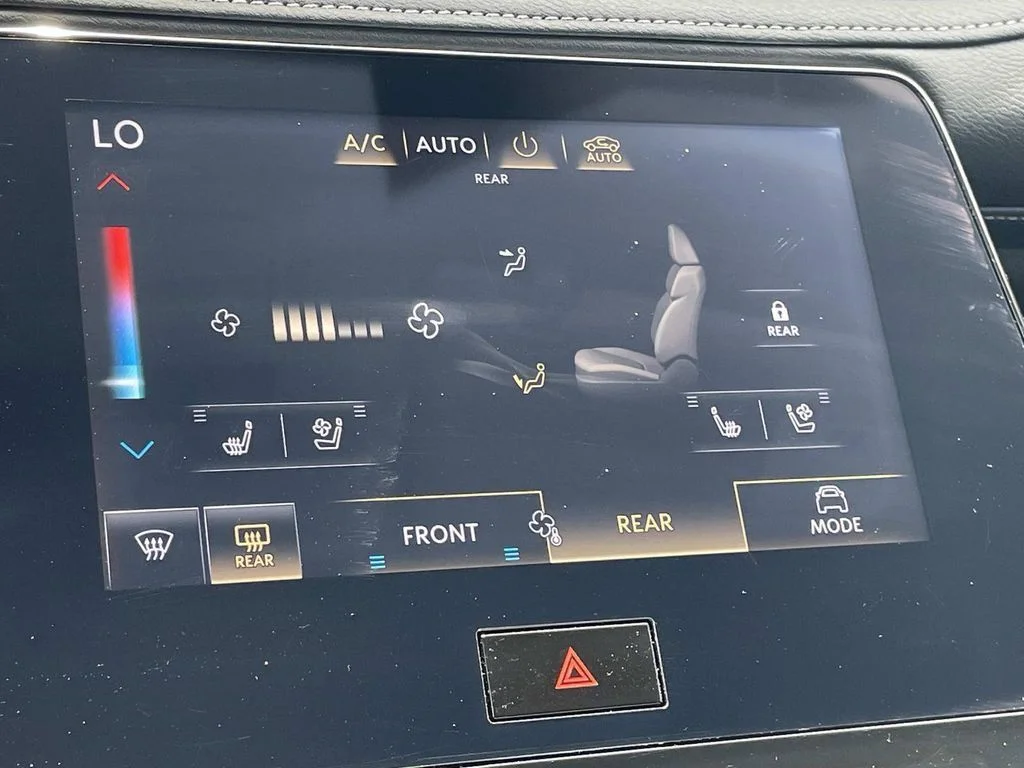Used 2025 Black INFINITI SENSORY image 23