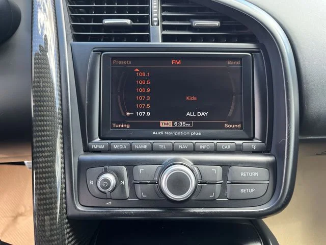 Used 2012 Red Audi 5.2 image 14
