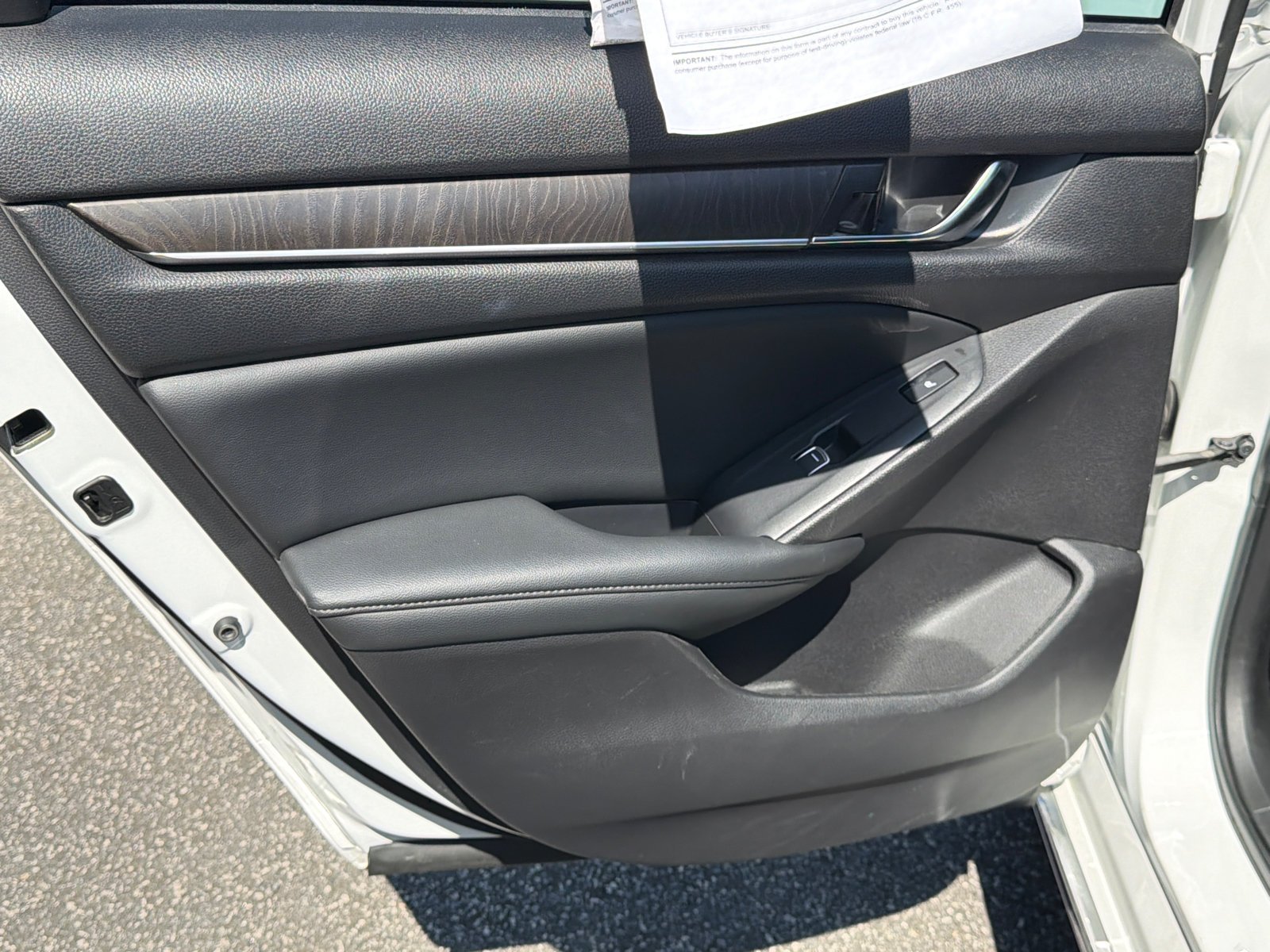 Used 2021 Platinum White Pearl Honda Touring image 21