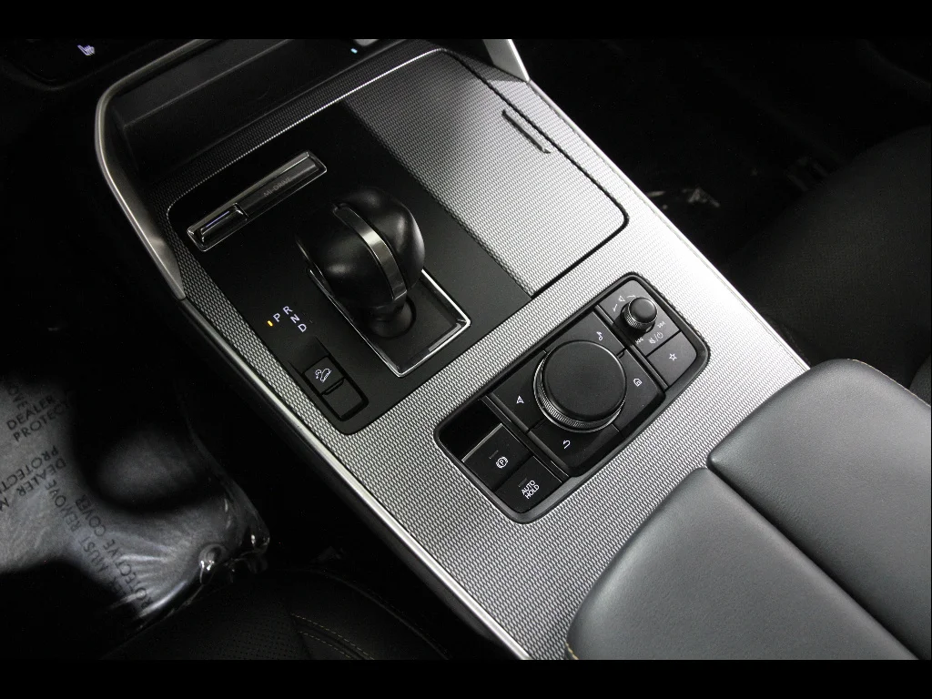 2024 Mazda CX-90 Turbo Preferred Plus Package - Photo 14