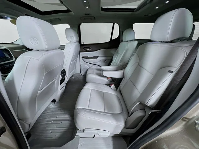 2022 GMC Acadia SLT - Photo 23