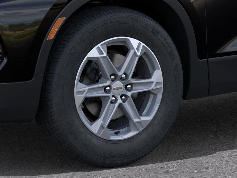 New 2026 Black Chevrolet 2LT image 11