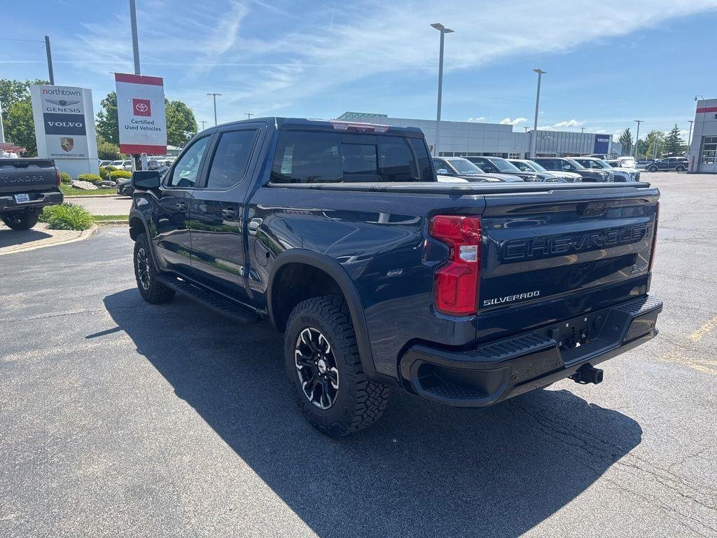 Used 2022 Blue Metallic Chevrolet ZR2 image 6