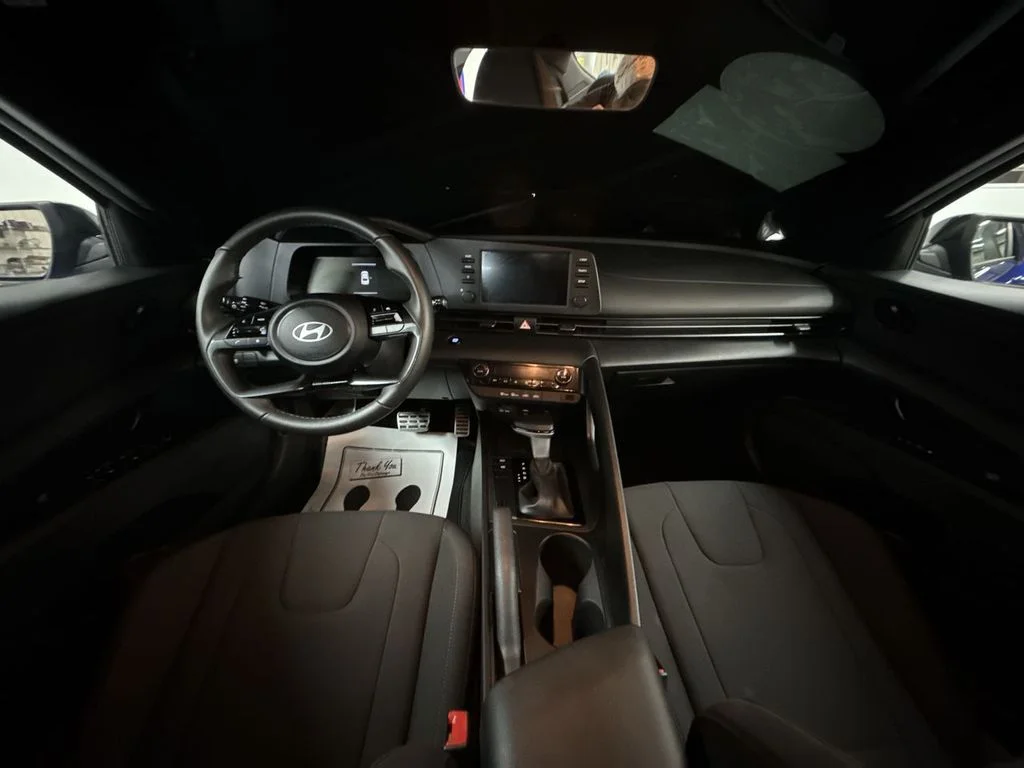 Used 2025 Intense Blue Hyundai SEL Sport image 18