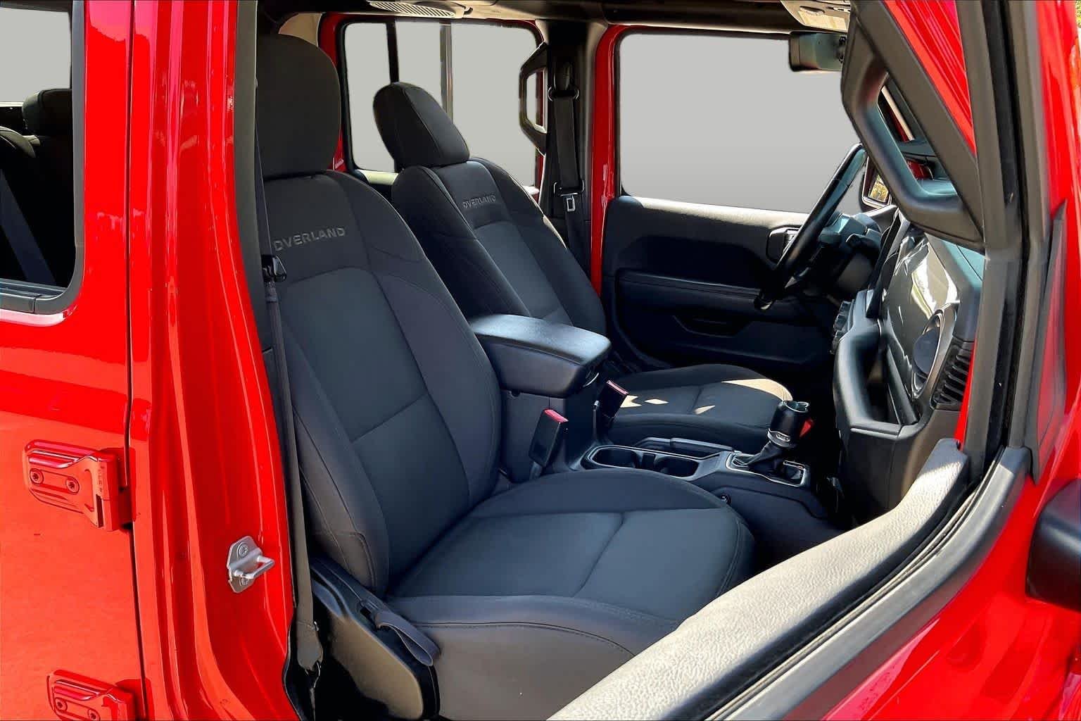 Used 2020 Firecracker Red Clearcoat Jeep Overland image 9