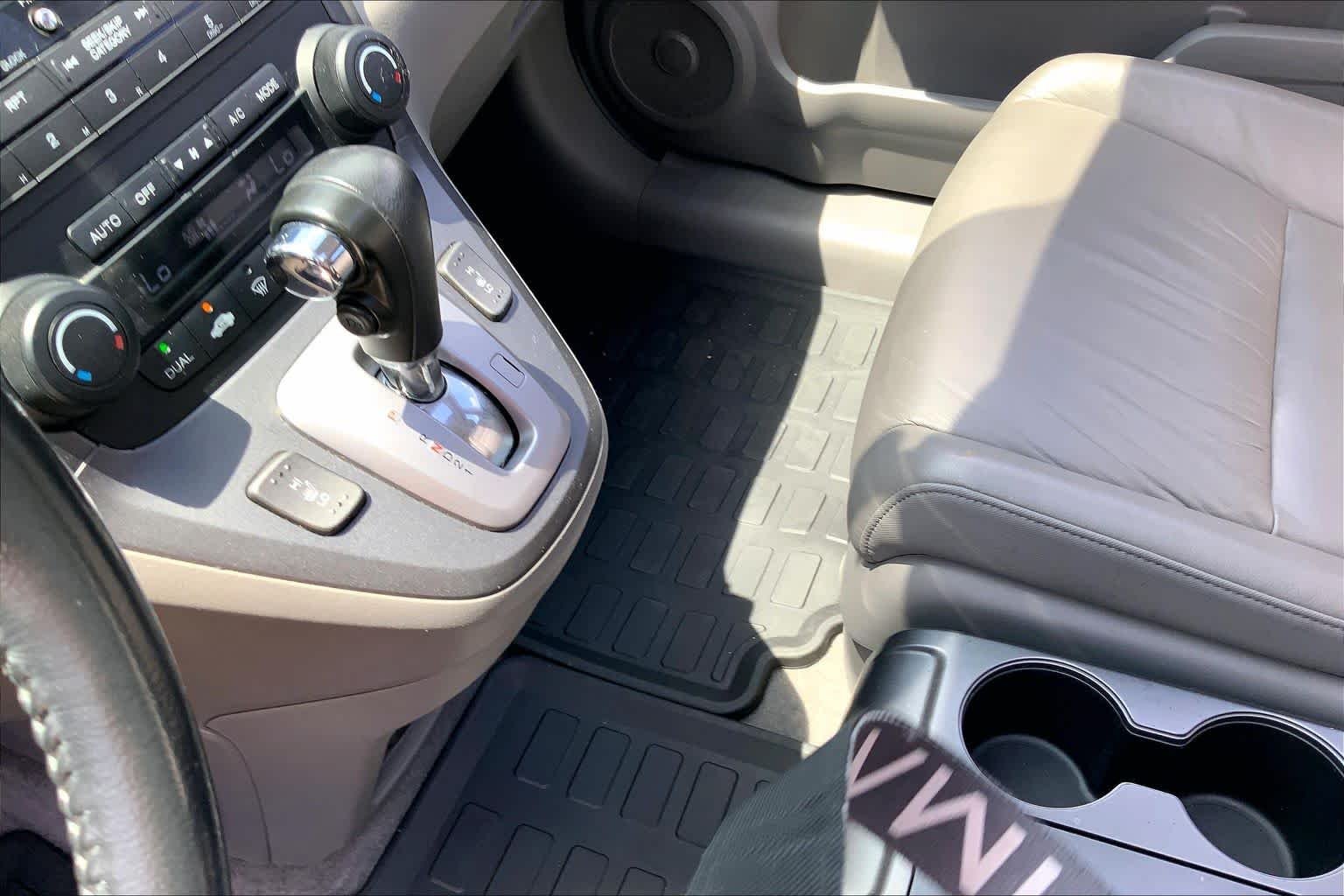 Used 2008 Glacier Blue Metallic Honda EX-L image 16