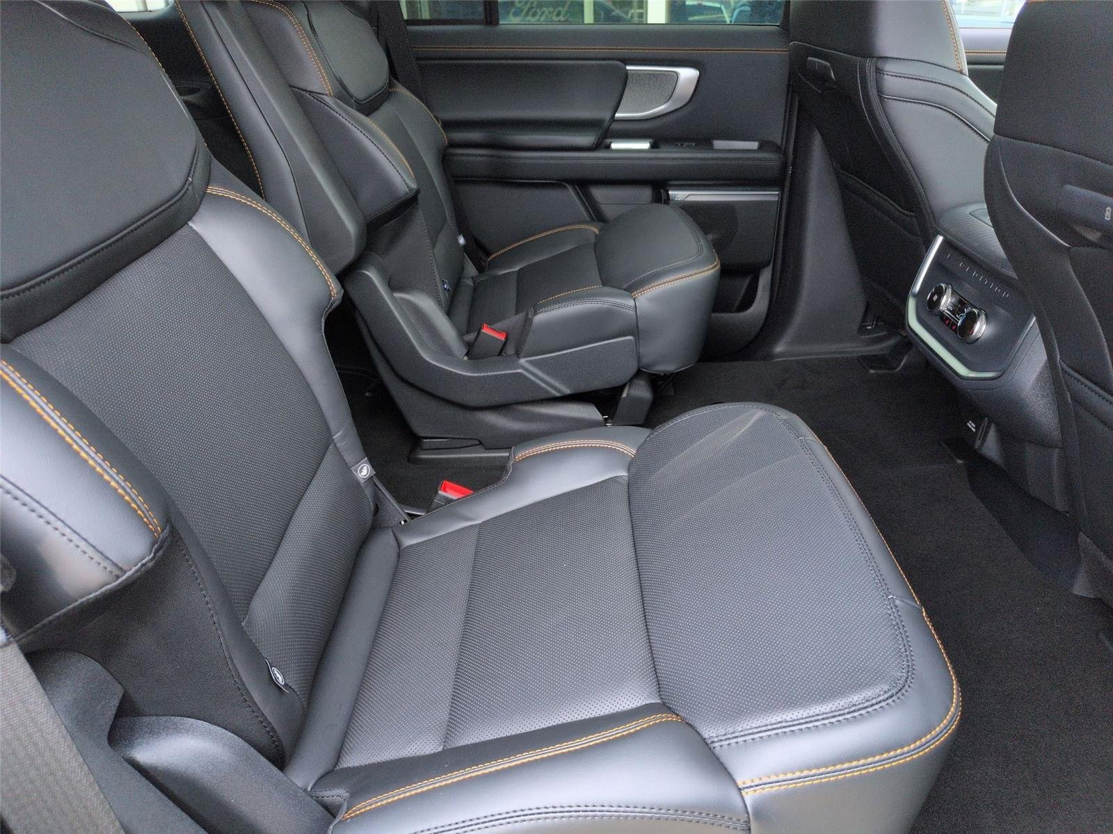 New 2026 Star White Metallic Tri-Coat Ford Tremor® image 38