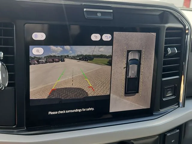 New 2026 Oxford White Ford XLT image 25