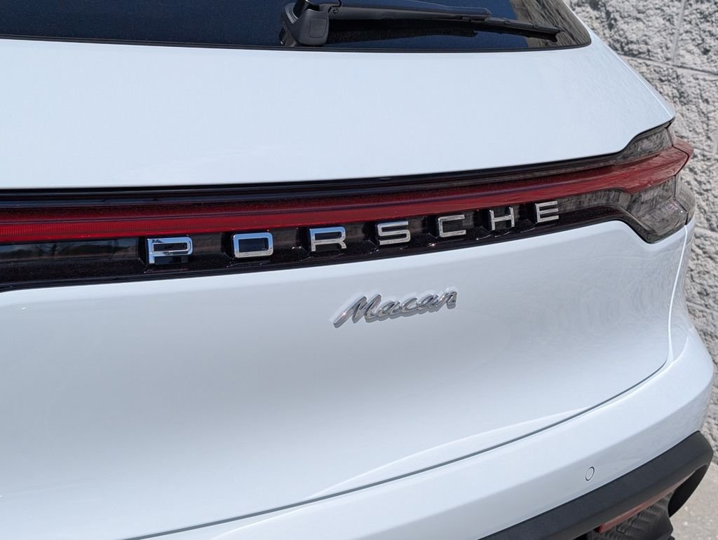 Used 2026 White Porsche  image 35