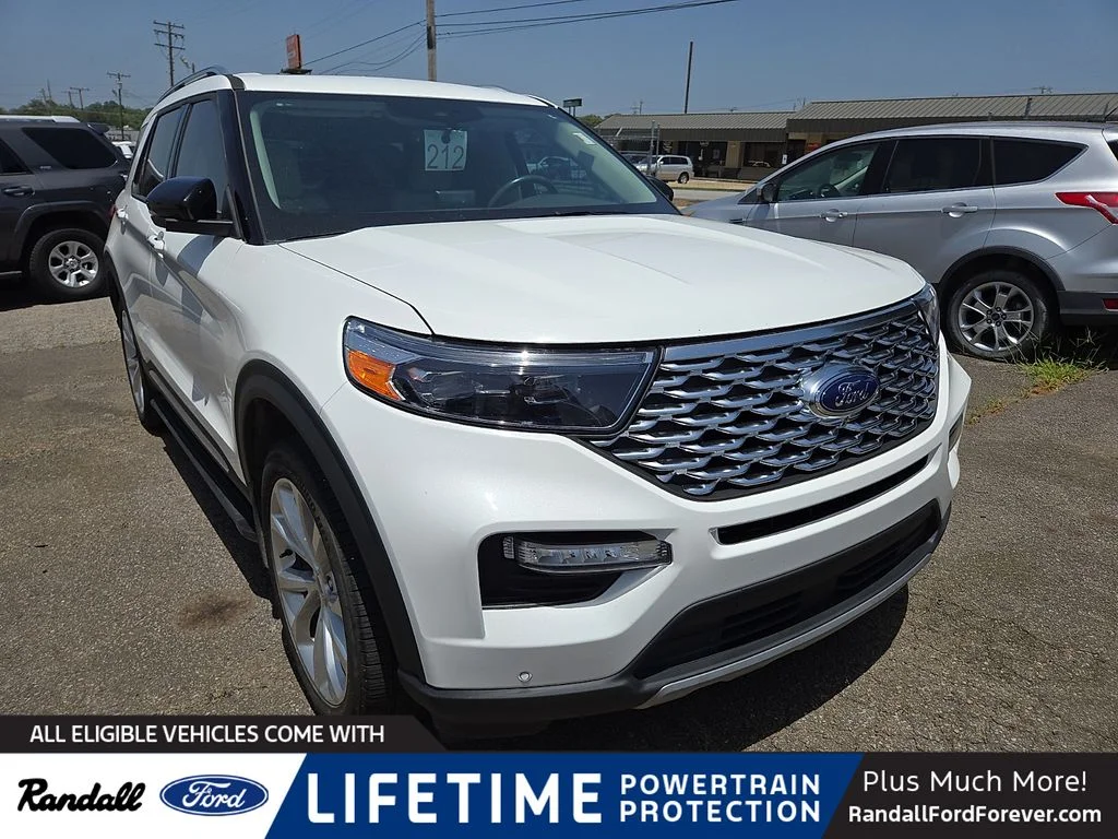 2023 Ford Explorer Platinum 4WD's photo