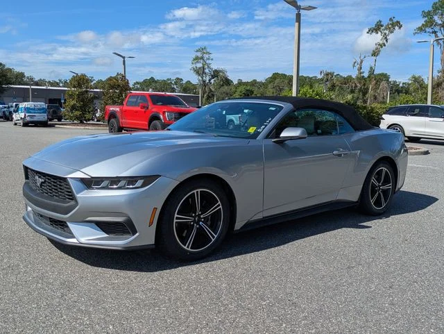 Used 2024 Silver Metallic Ford EcoBoost Premium image 7