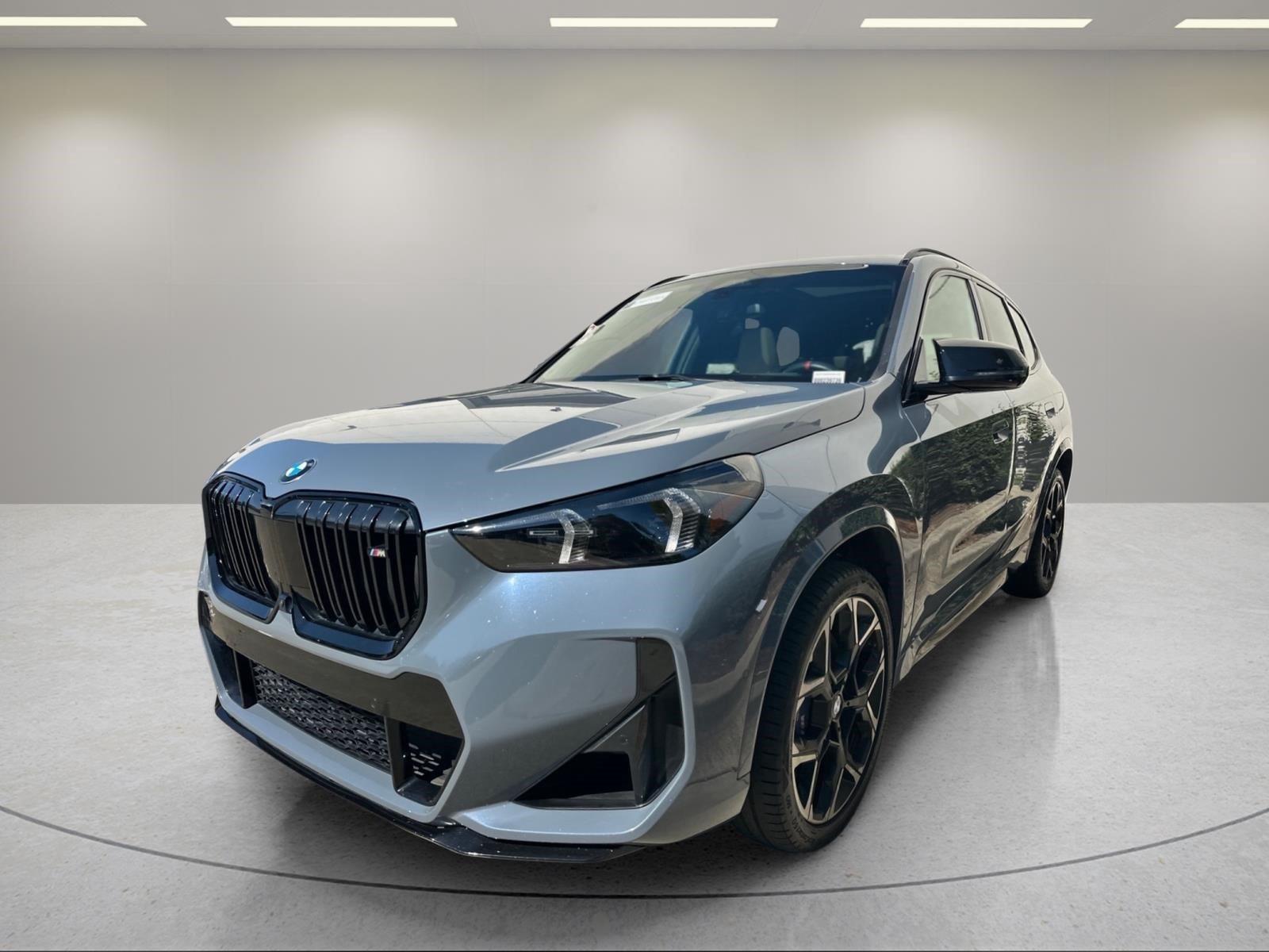Used 2024 Storm Bay Metallic BMW M35i image 4