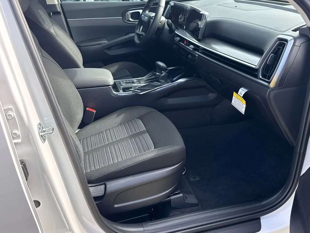 New 2026 Glacial White Pearl Kia LX image 13