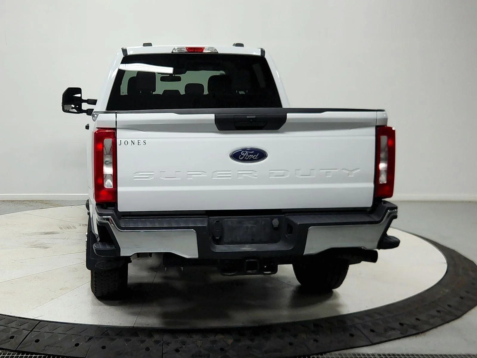 Used 2023 White Ford XLT image 7
