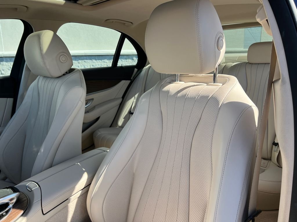 Used 2019  Mercedes-Benz E 300 image 15