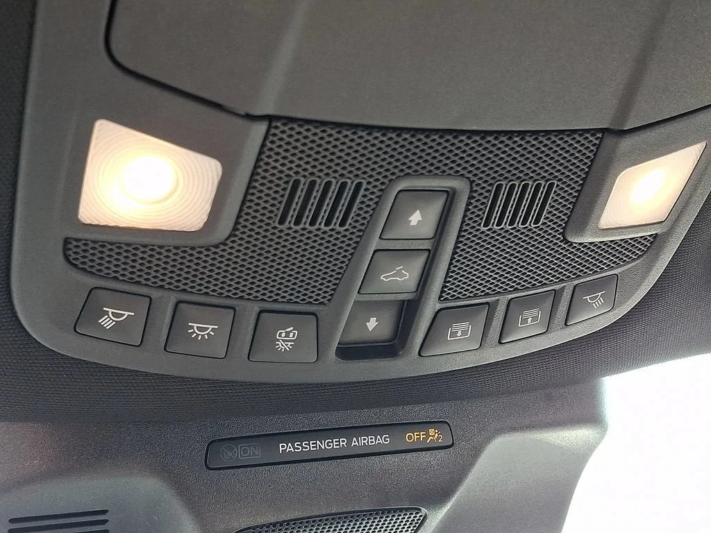 Used 2024  Ford Limited image 56