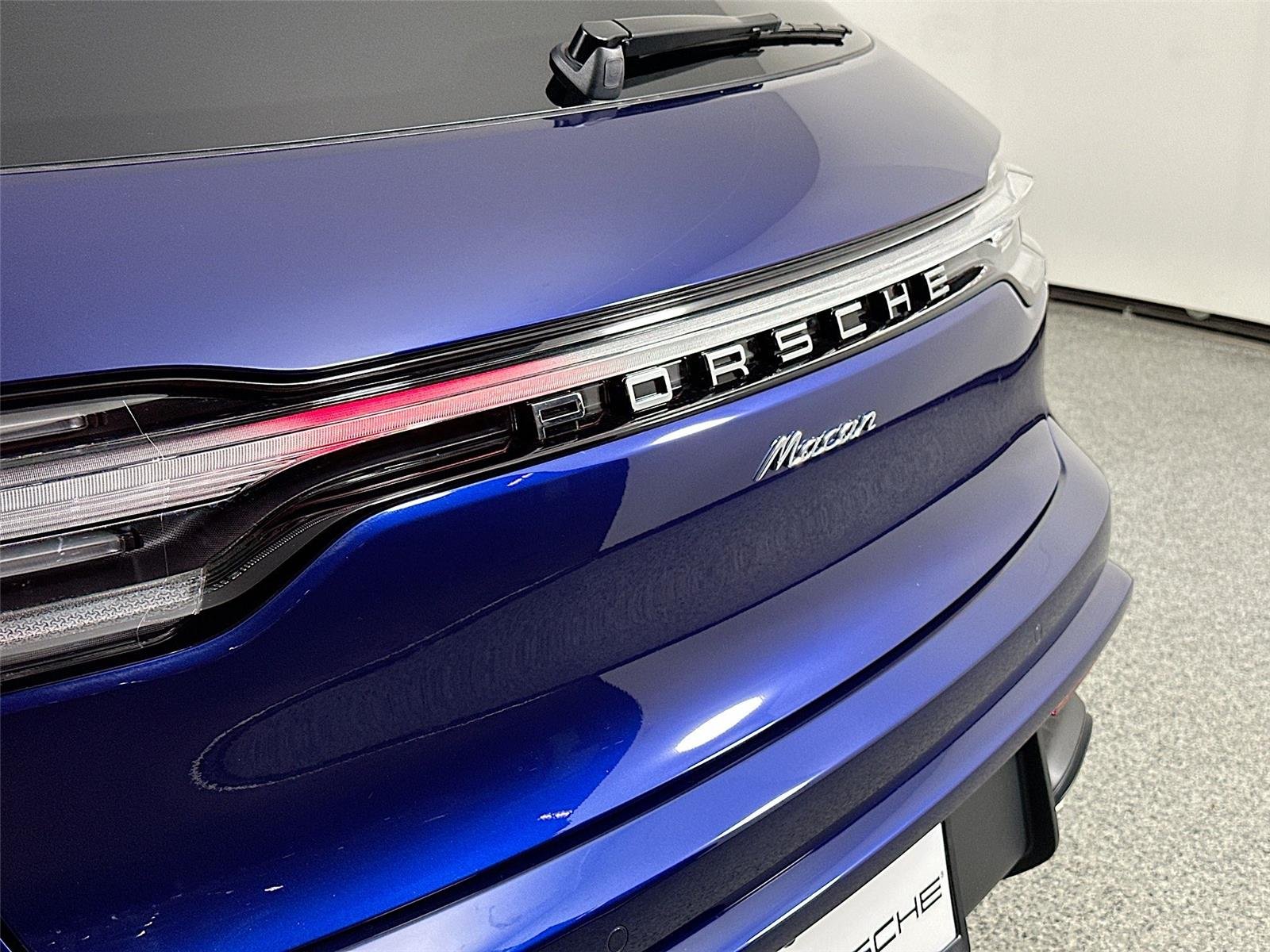 Certified Used 2026 Gentian Blue Metallic Porsche  image 17