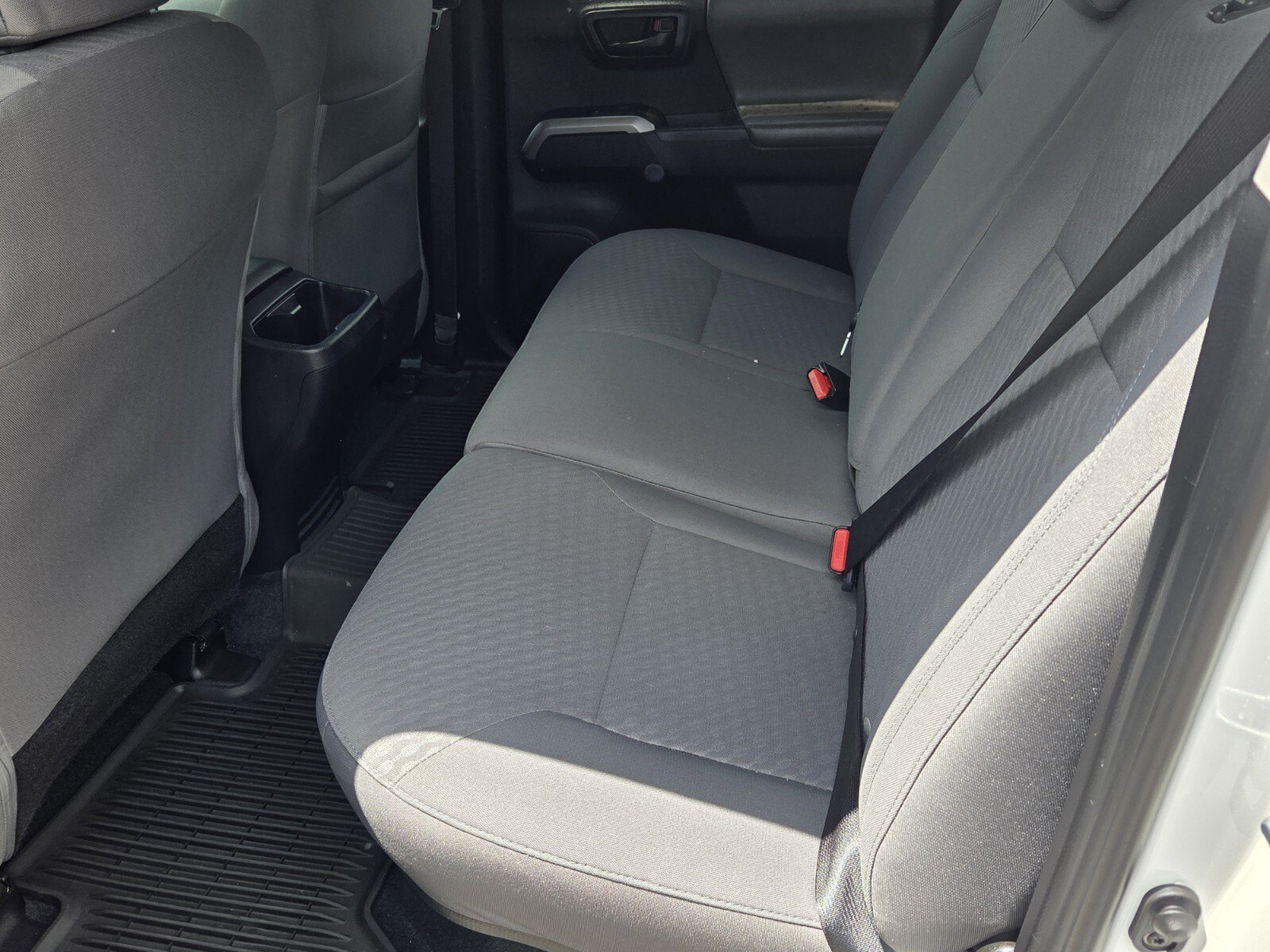 Used 2023 Ice Toyota SR5 image 4