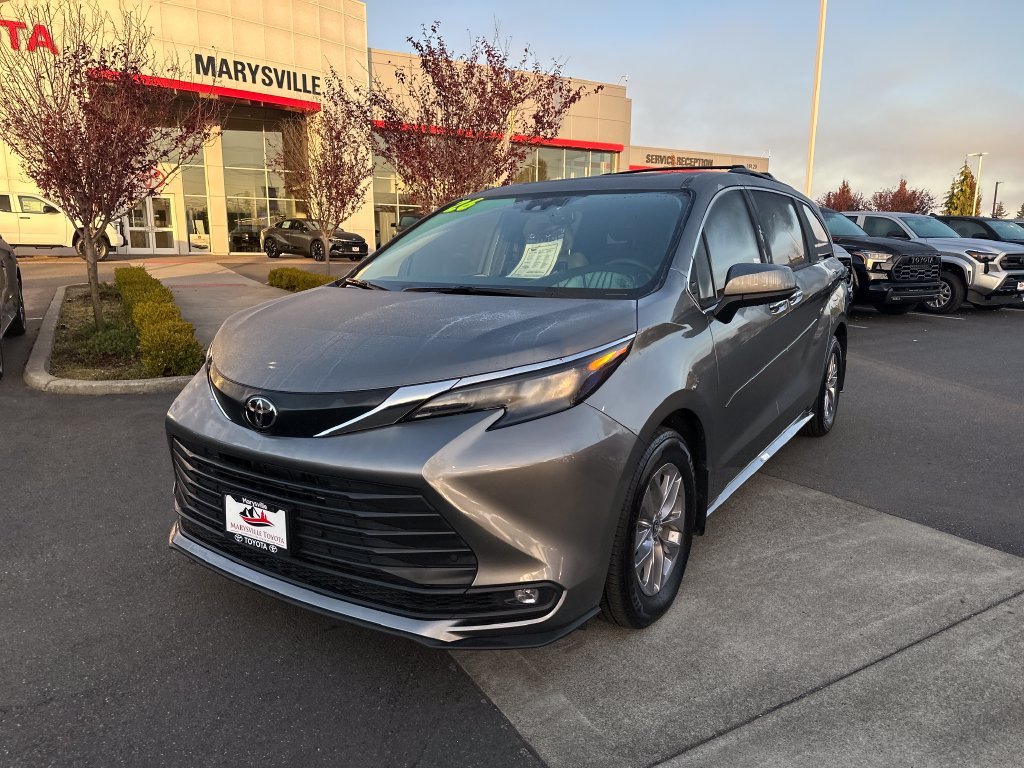 Used 2026 Heavy Metal Toyota XLE image 1