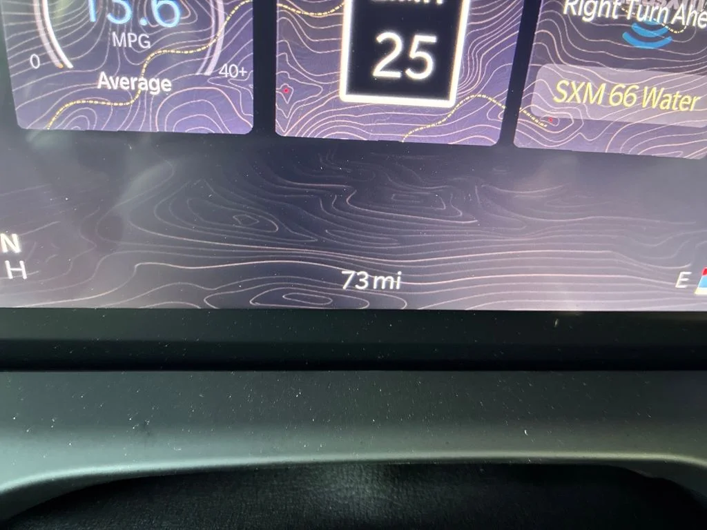 New 2026 Silver Zynith Exterior Paint Jeep Altitude image 17